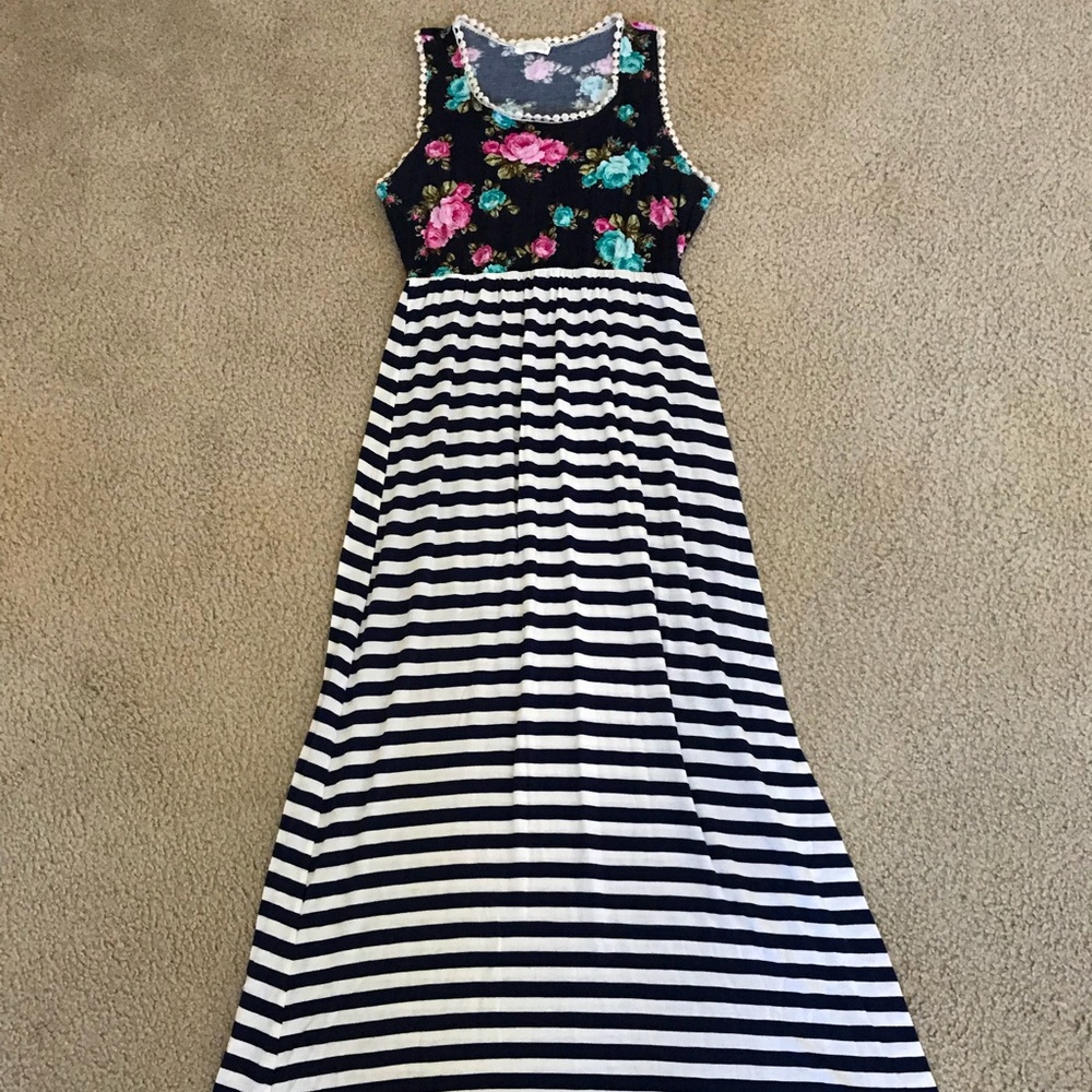 Boutique floral maxi